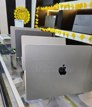 New Laptop Apple MacBook Pro 16GB Apple M1 Pro SSD 512GB