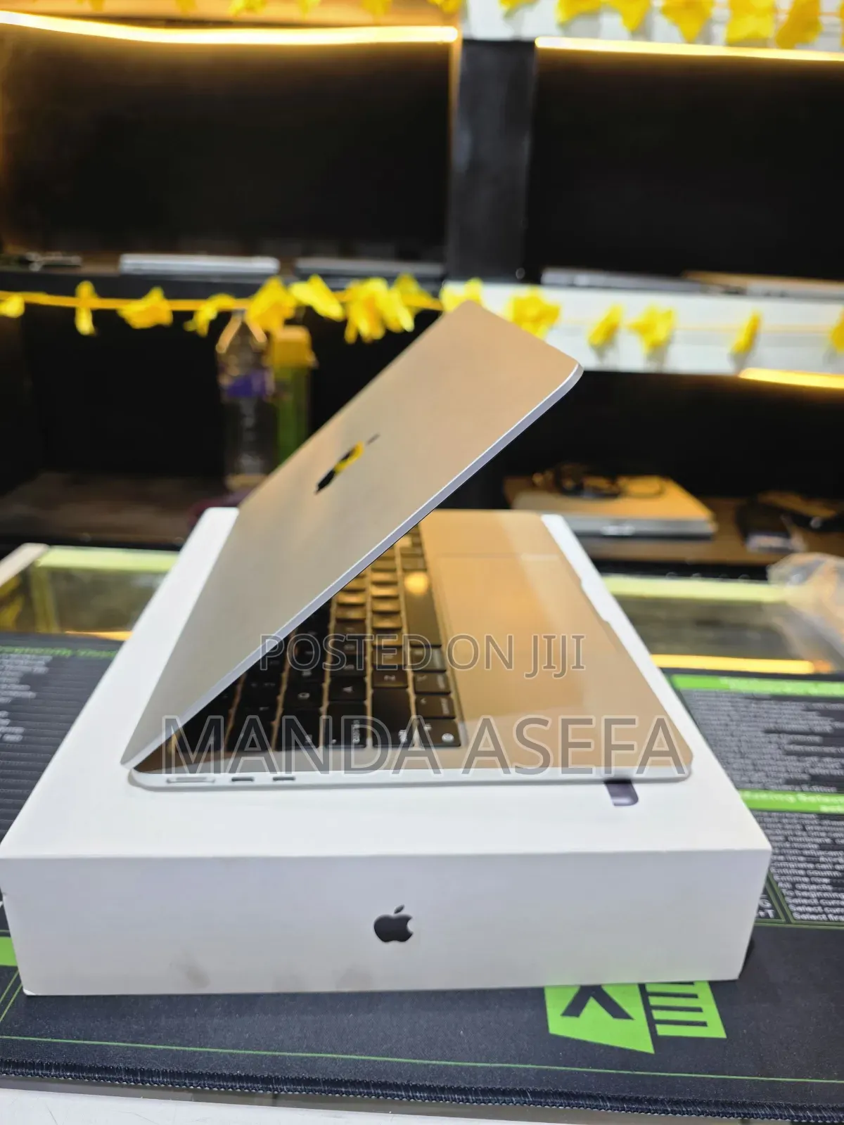 New Laptop Apple MacBook Air 16GB Apple M2 SSD 256GB