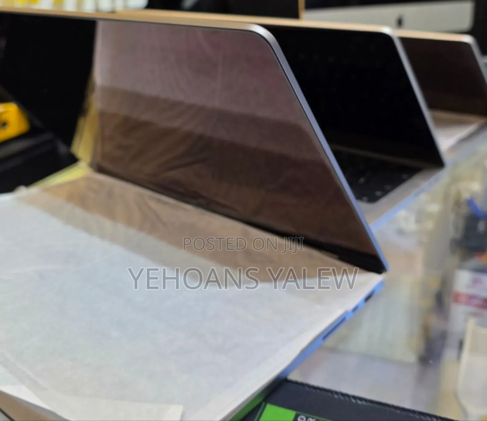 New Laptop Apple MacBook Pro M1 16GB Apple M1 Pro SSD 512GB