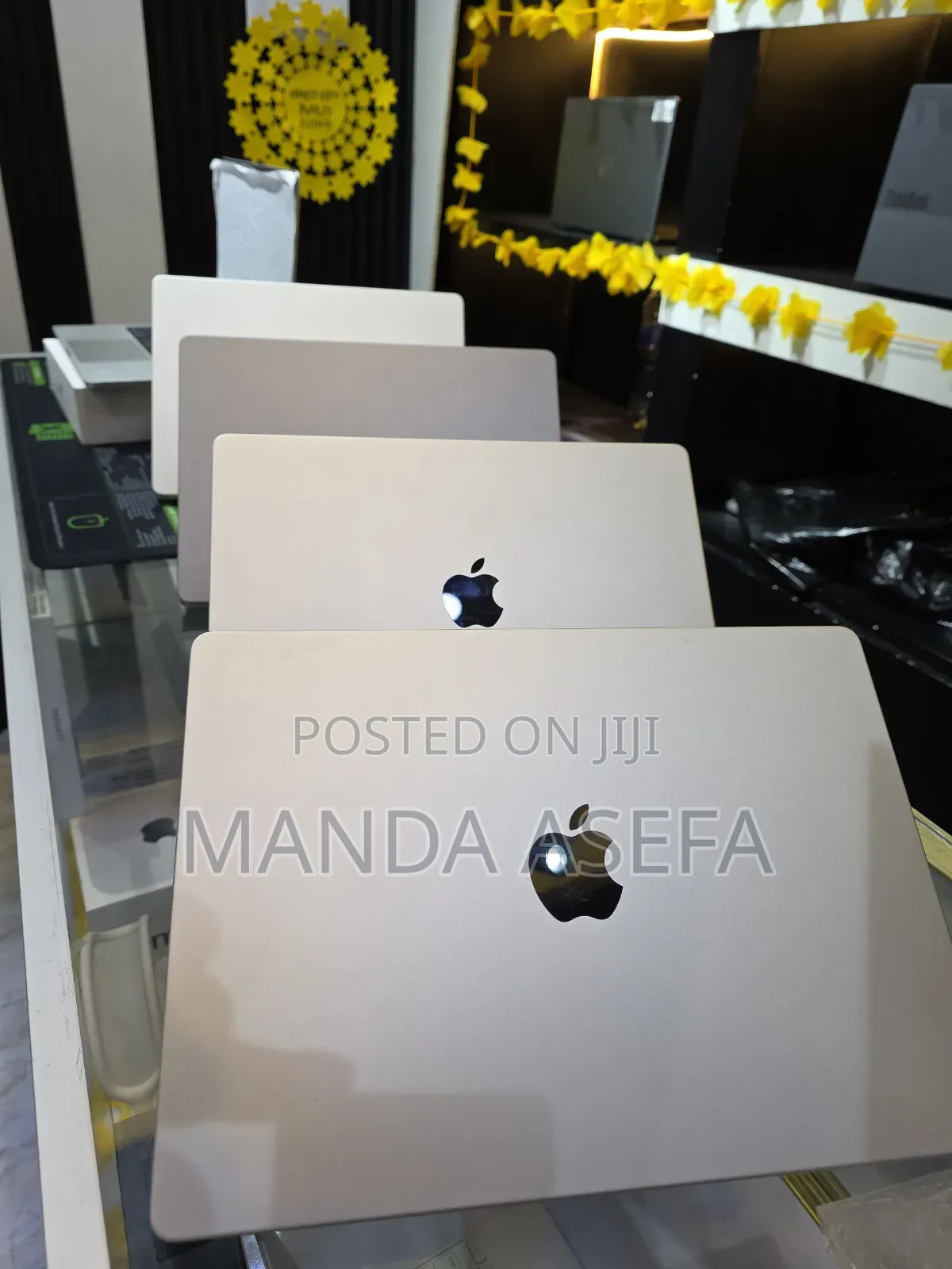 New Laptop Apple MacBook Pro M1 16GB Apple M1 Pro SSD 512GB