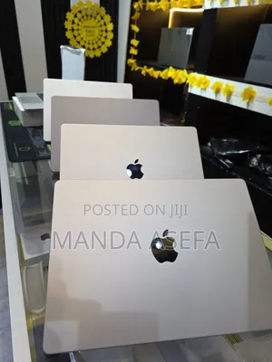 New Laptop Apple MacBook Pro M1 16GB Apple M1 Pro SSD 512GB