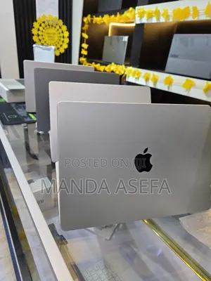 New Laptop Apple MacBook Pro M1 16GB Apple M1 Pro SSD 512GB