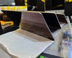 New Laptop Apple MacBook Pro M1 16GB Apple M1 Pro SSD 512GB