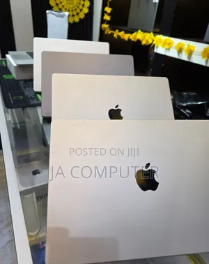 New Laptop Apple MacBook Pro M1 16GB Apple M1 Pro SSD 512GB