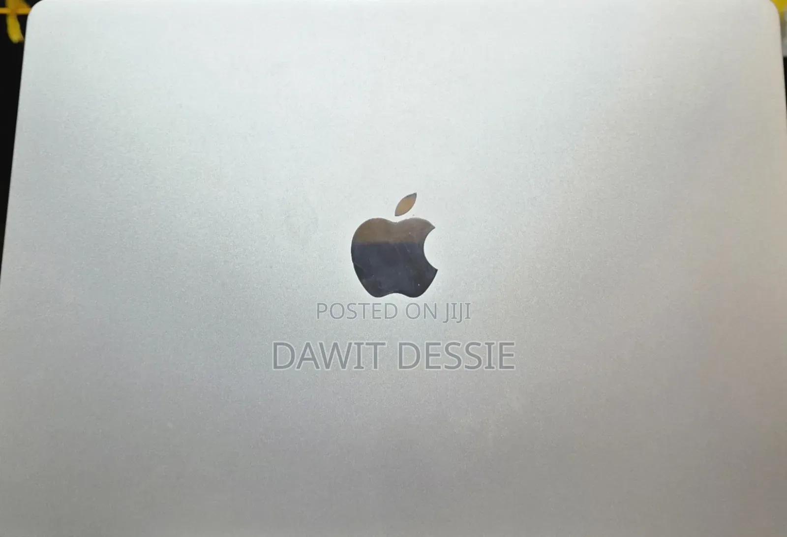 New Laptop Apple MacBook Air 2024 M3 13-Inch 8GB Apple M3 SSD 256GB