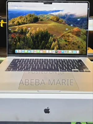 New Laptop Apple MacBook Air 2024 M3 15-Inch 8GB Apple M3 SSD 256GB