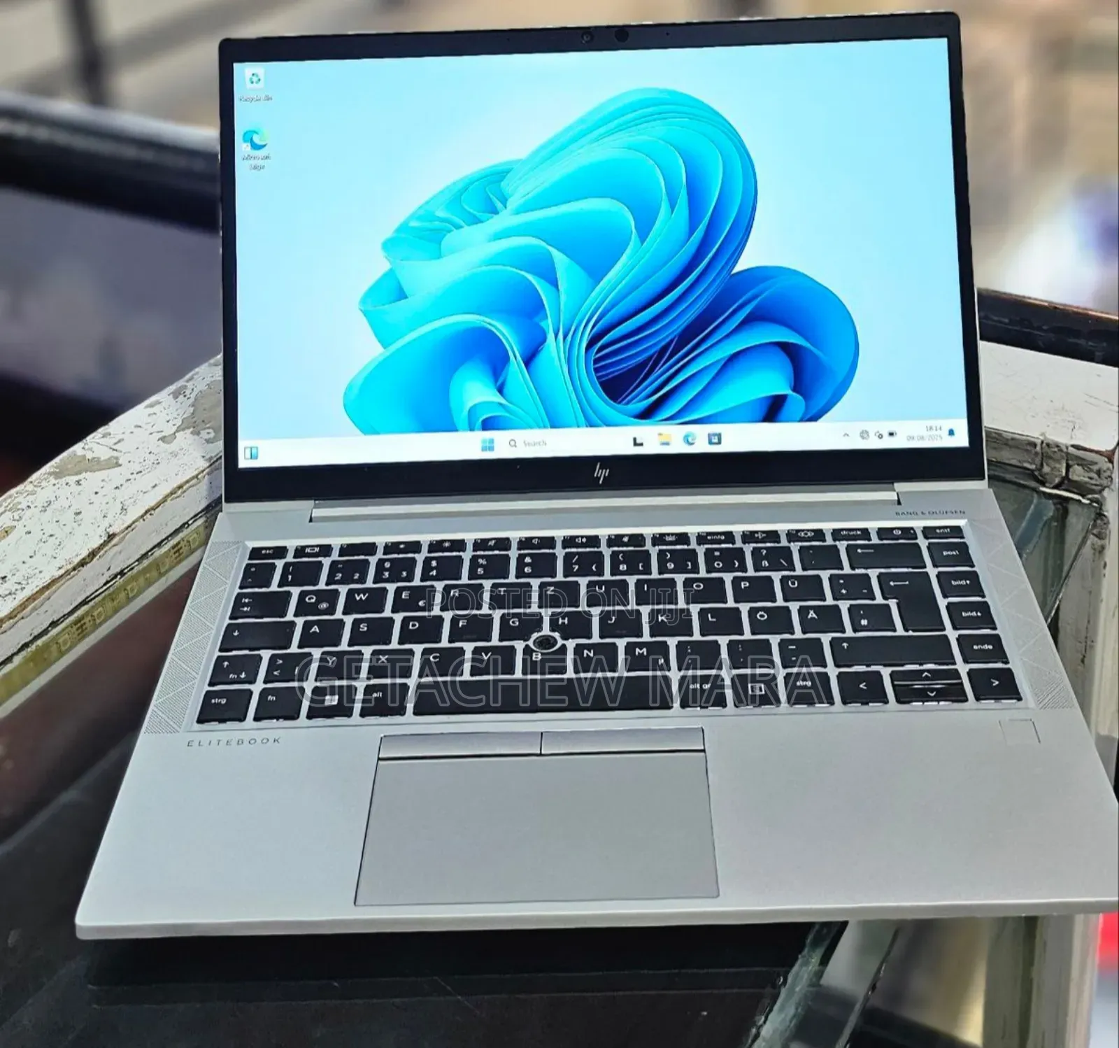 New Laptop HP EliteBook 840 G8 16GB Intel Core I5 SSD 512GB