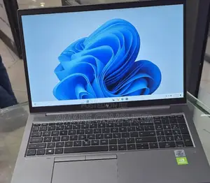 New Laptop HP ZBook Studio 16GB Intel Core I7 SSD 1T