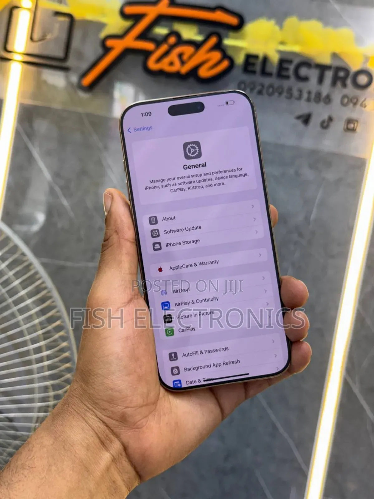 Apple iPhone 16 Pro Max 256 GB Gold