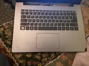 Photo - Laptop Lenovo IdeaPad 320 4GB SSD 512GB