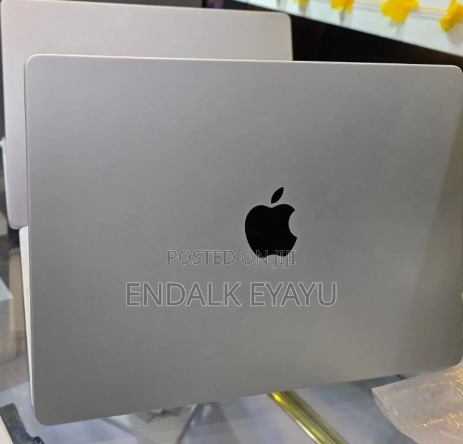 New Laptop Apple MacBook Pro M1 16GB Apple M1 SSD 512GB