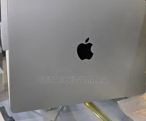 New Laptop Apple MacBook Pro M1 16GB Intel SSD 512GB