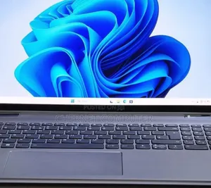 Photo - New Laptop Lenovo Yoga 7i 16GB Intel Core I7 SSD 512GB