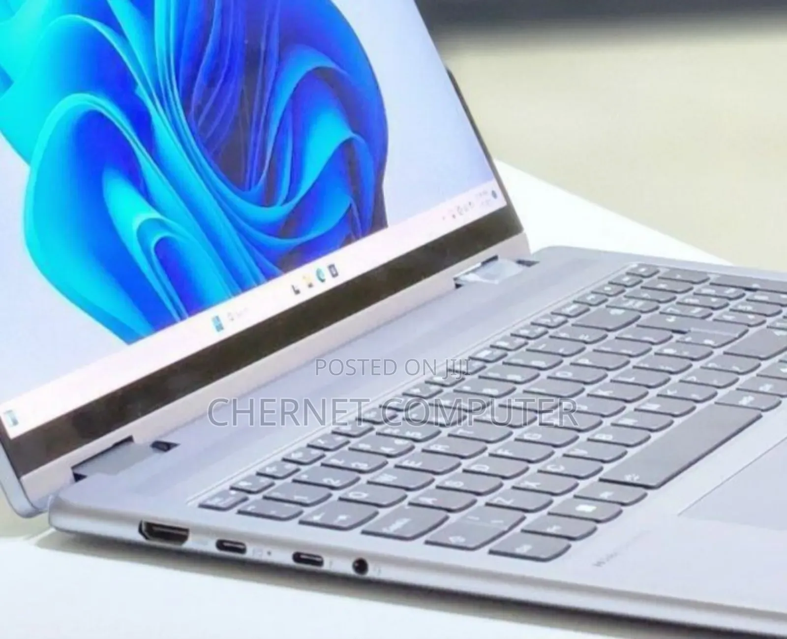 New Laptop Lenovo Yoga 7i 16GB Intel Core I7 SSD 512GB