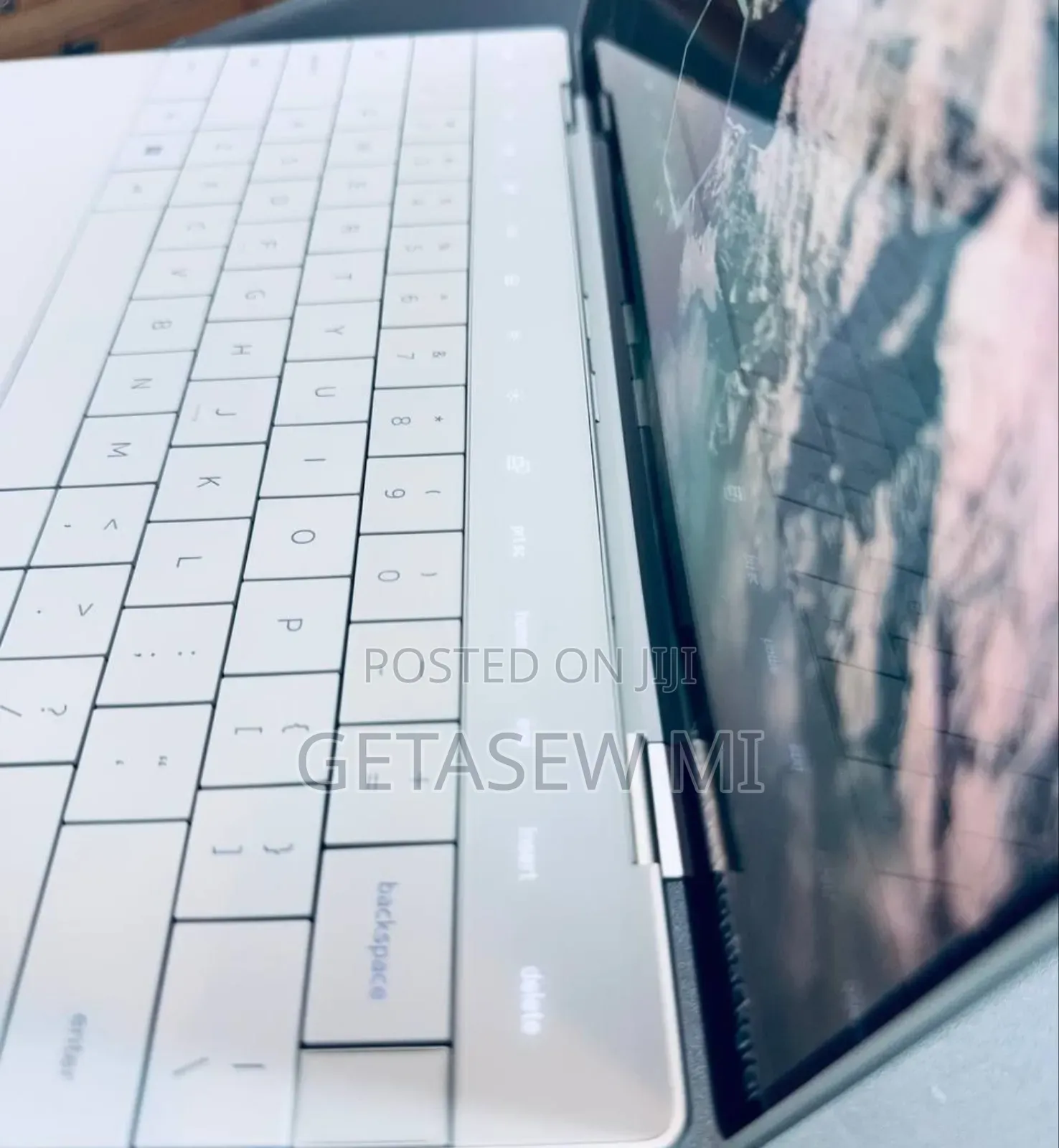 New Laptop Dell XPS 13 16GB Intel Core I7 SSD 512GB