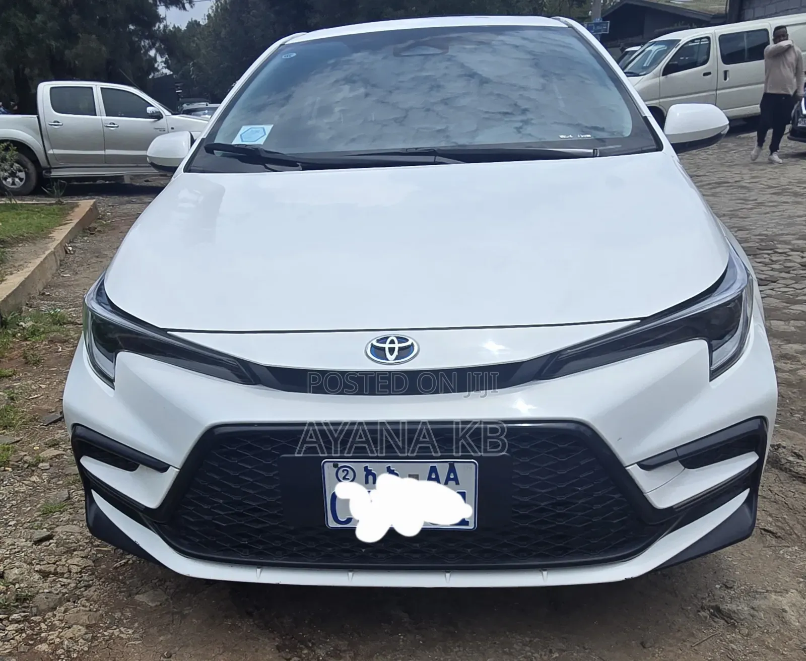 Toyota Corolla 2024 White