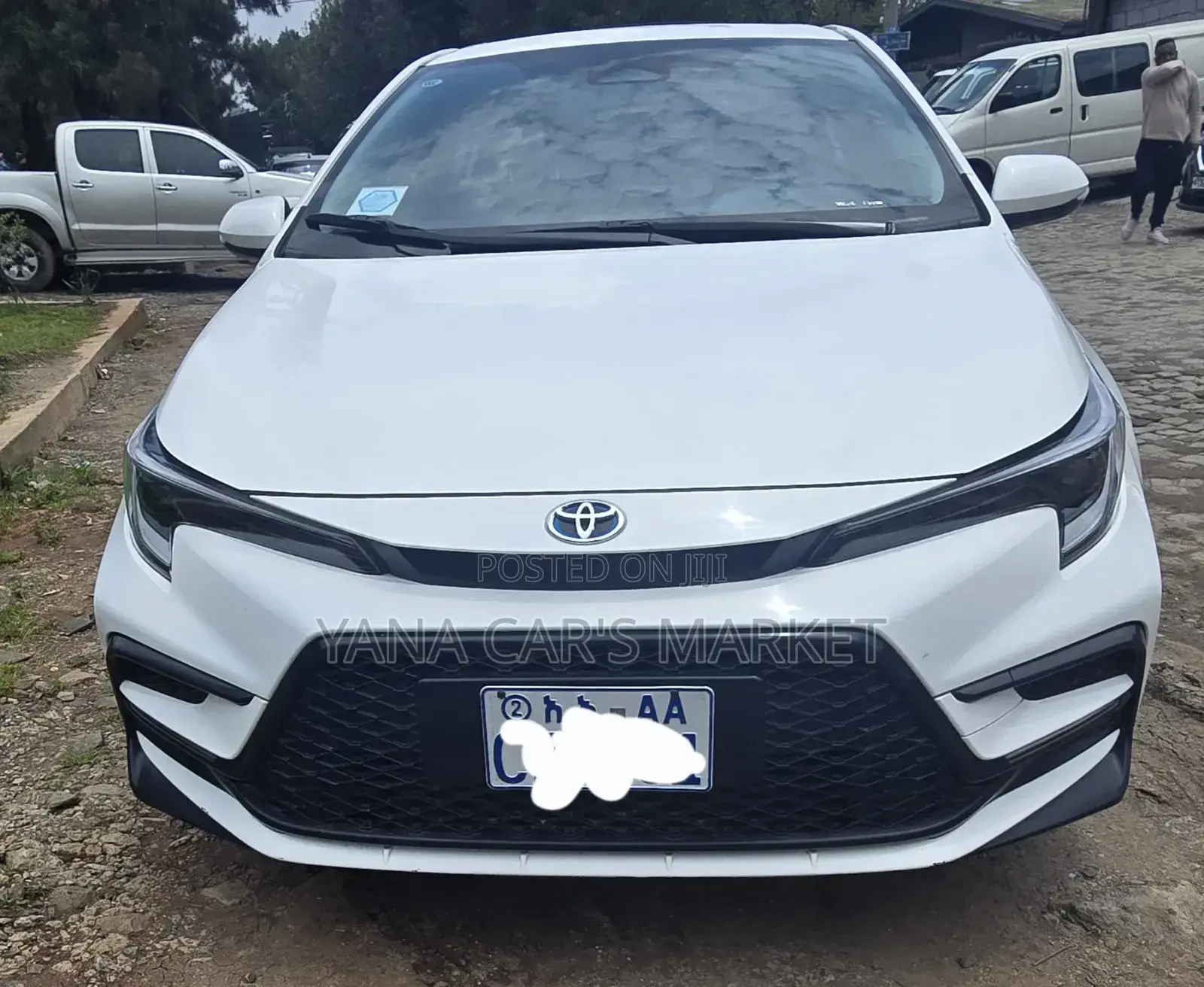 Toyota Corolla 2024 White
