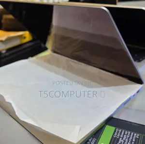 New Laptop Apple MacBook Pro M1 16GB Apple M1 Pro SSD 512GB