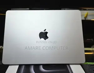 Photo - New Laptop Apple MacBook Air 2022 M2 16GB Apple M2 SSD 256GB