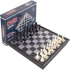 Photo - Chess Set With Folding Chess Board