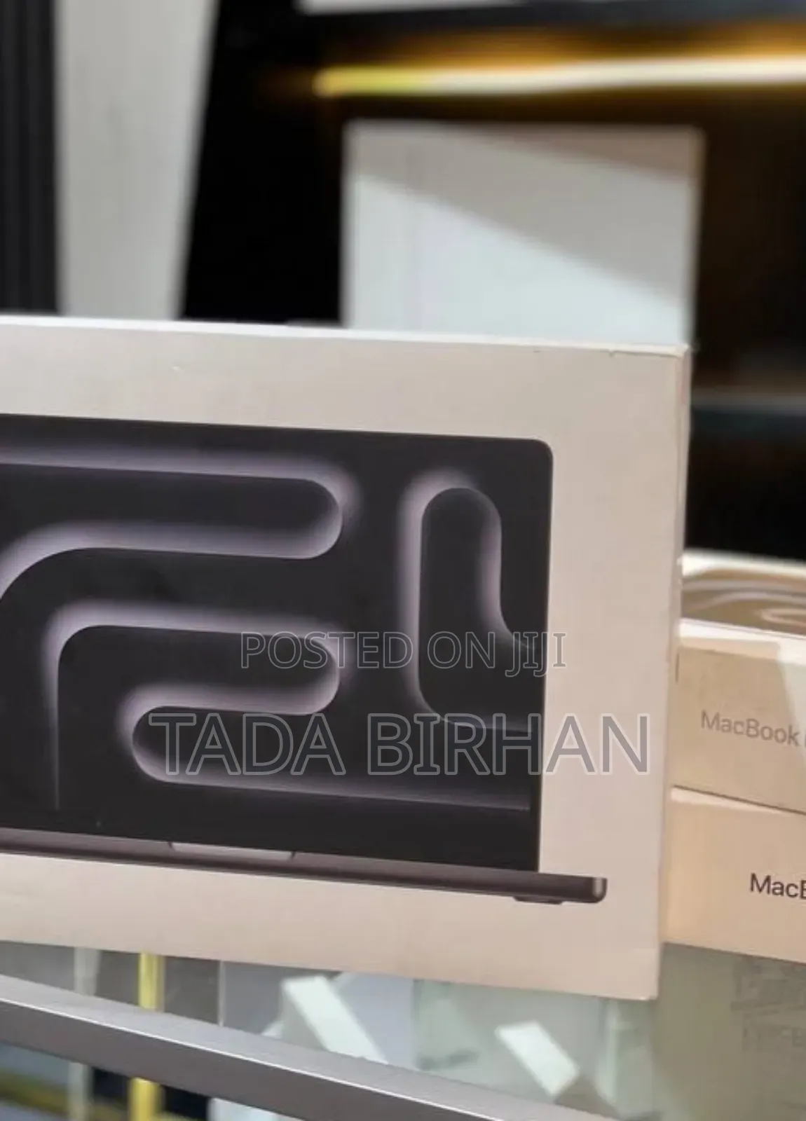 New Apple MacBook Pro 2024 M4 Max 16-Inch 32GB Apple M4 Max SSD 1T