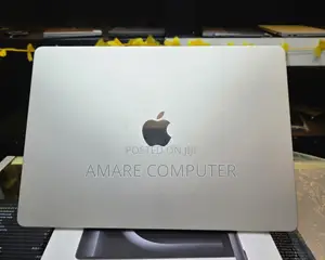 New Laptop Apple MacBook Air 2025 M4 15-Inch 8GB Apple M3 SSD 256GB