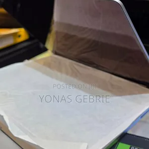 New Laptop Apple MacBook Pro 2021 M1 16GB Apple M1 Pro SSD 512GB