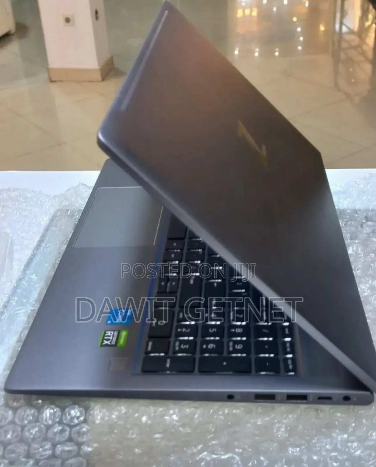 New Laptop HP ZBook Studio G4 16GB Intel Core I5 SSD 512GB