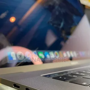 New Laptop Apple MacBook Pro 2019 32GB Intel Core i9 SSD 1T