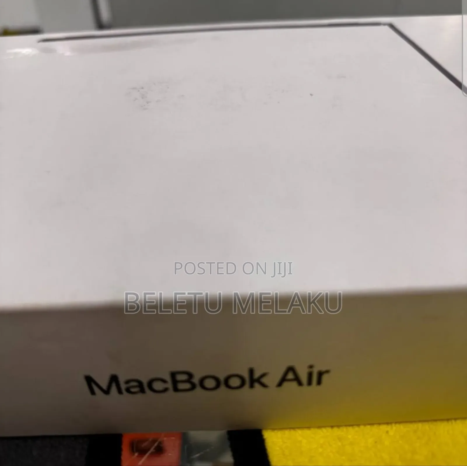 New Laptop Apple MacBook Air 2024 M3 13-Inch 16GB Apple M3 SSD 256GB