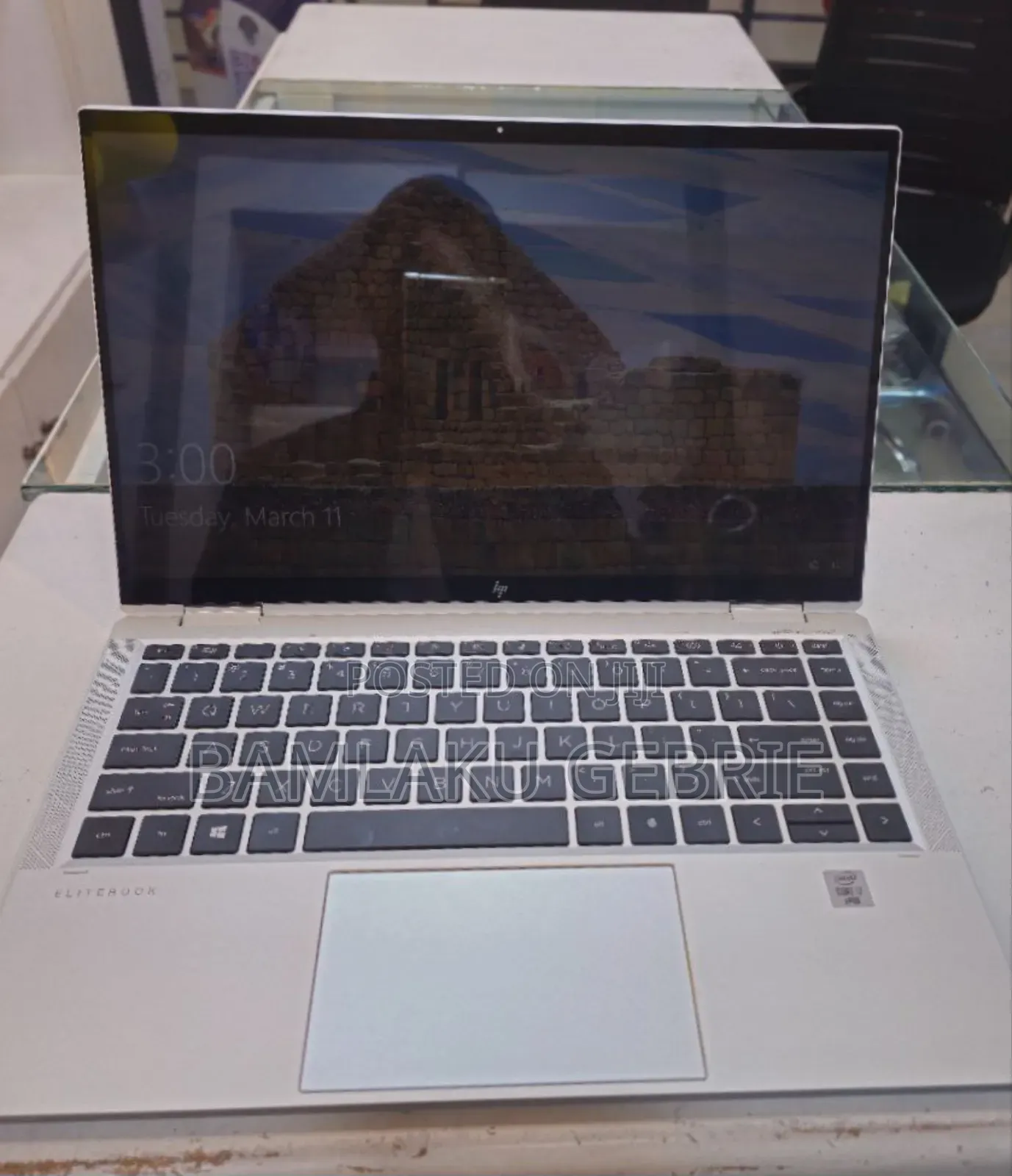 New Laptop HP EliteBook X360 1040 G7 16GB Intel Core I7 SSD 512GB