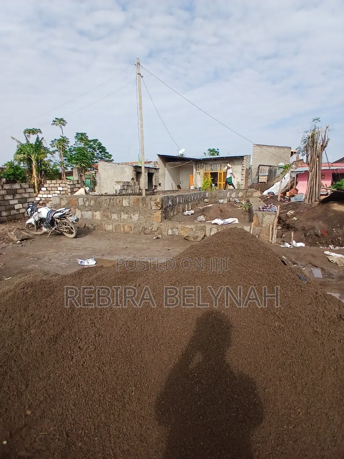 Land With Foundation