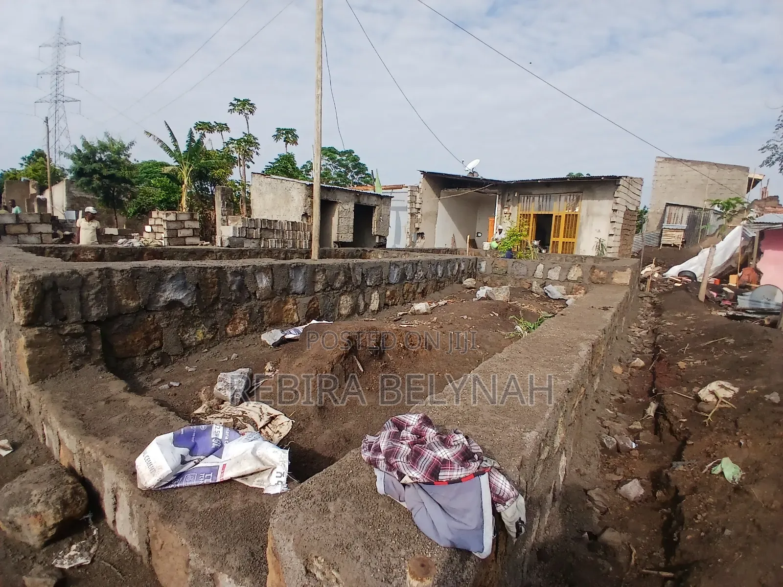 Land With Foundation