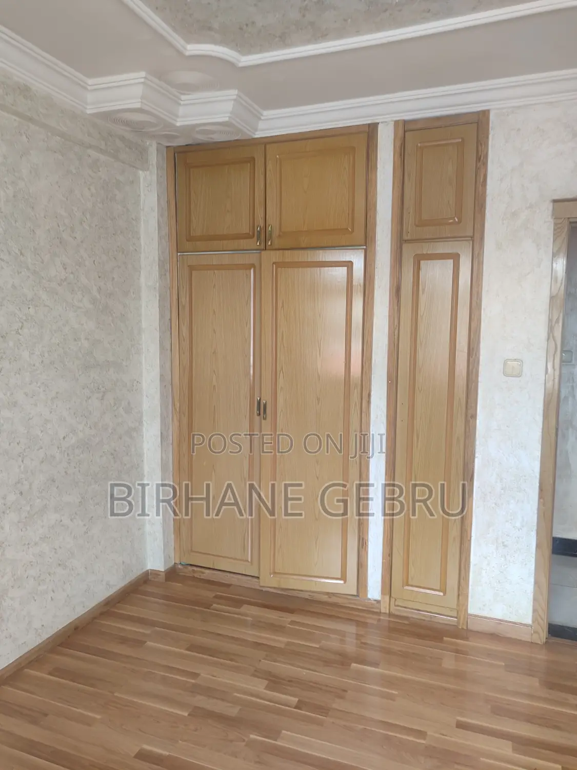 G+2 House Rent for Hotel and Other Business