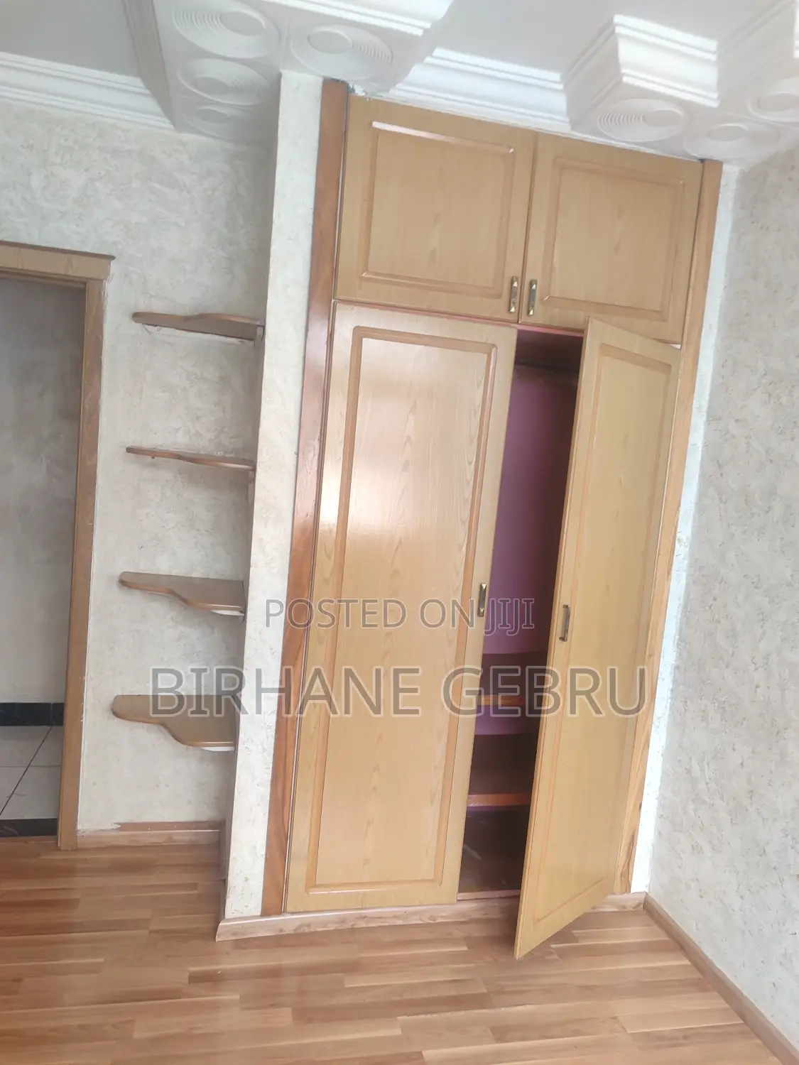 G+2 House Rent for Hotel and Other Business