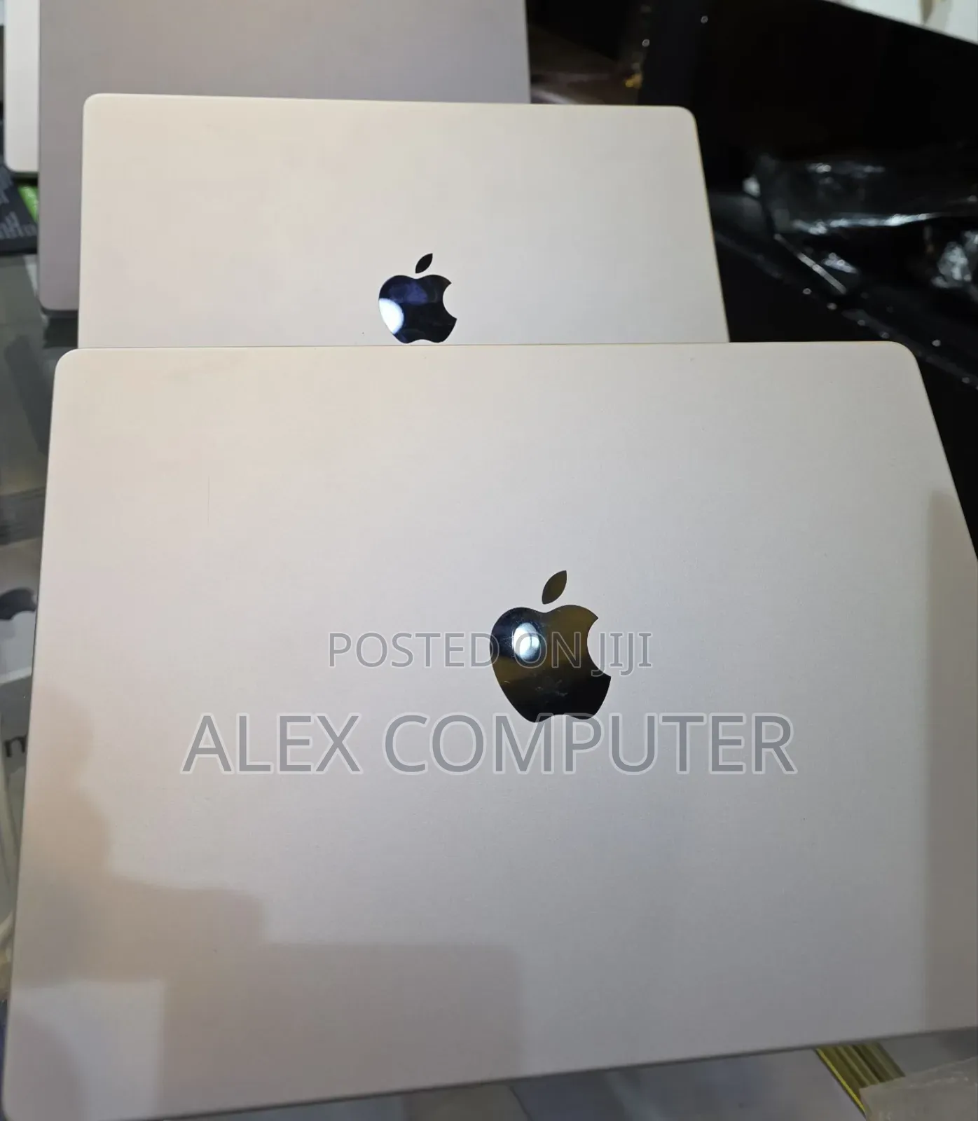New Laptop Apple MacBook Pro M1 16GB Apple M1 Pro SSD 512GB