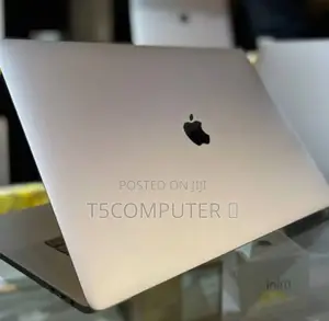 New Laptop Apple MacBook Pro 2019 32GB Intel Core I9 SSD 1T