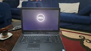 Laptop Dell Precision 17 M7710 48GB Intel Core I7 SSD 256GB
