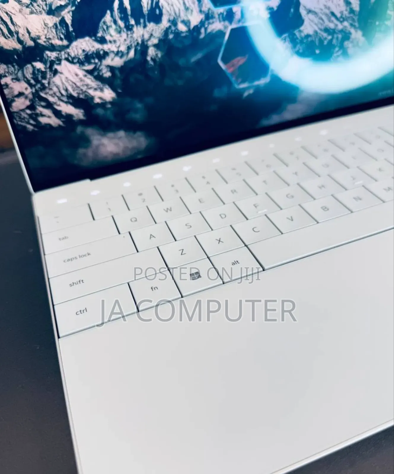 New Laptop Dell XPS 13 16GB Intel Core I7 SSD 512GB