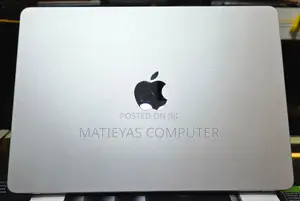 New Laptop Apple MacBook Air 2022 M2 16GB Apple M2 SSD 256GB