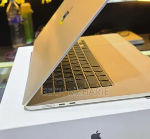 New Laptop Apple MacBook Air 2024 M3 13-Inch 8GB Apple M3 SSD 256GB