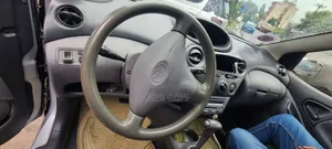 Toyota Vitz 2002 Blue