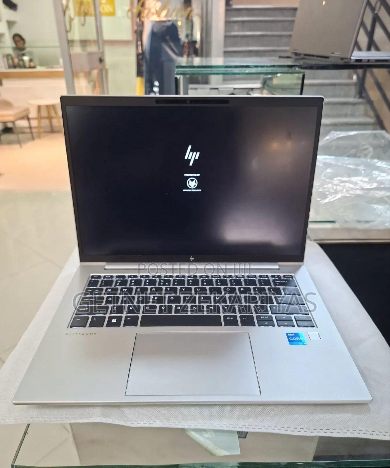 New Laptop HP EliteBook 840 G10 16GB Intel Core I5 SSD 1T