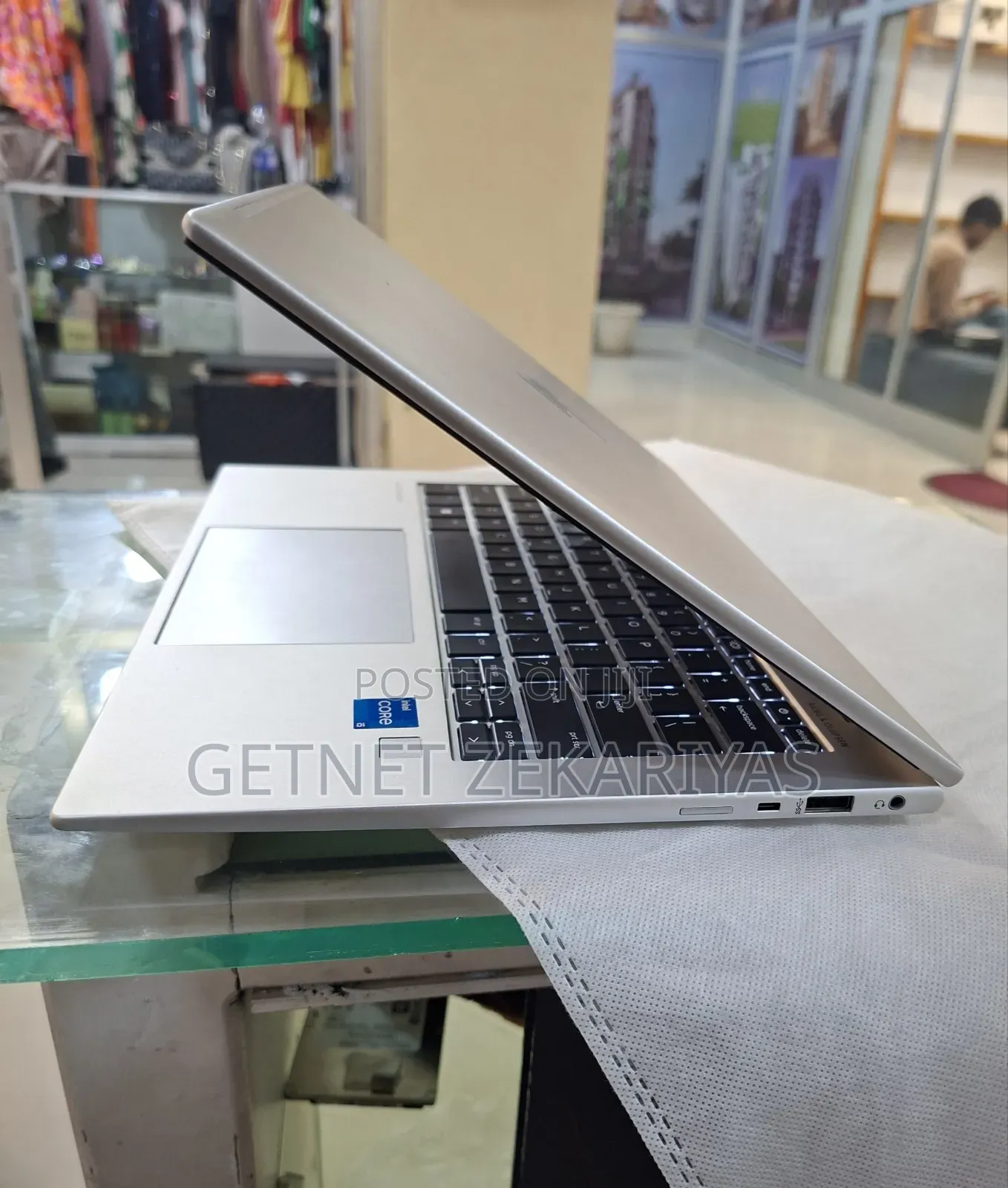 New Laptop HP EliteBook 840 G10 16GB Intel Core I5 SSD 1T