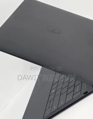 New Laptop Dell XPS 13 16GB Intel Core Ultra 7 SSD 512GB