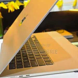 New Laptop Apple MacBook Air 8GB Apple M3 SSD 256GB