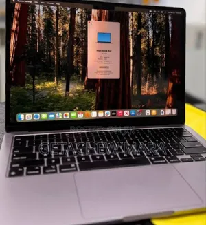 Photo - New Laptop Apple MacBook Air 2022 M2 8GB Intel SSD 256GB