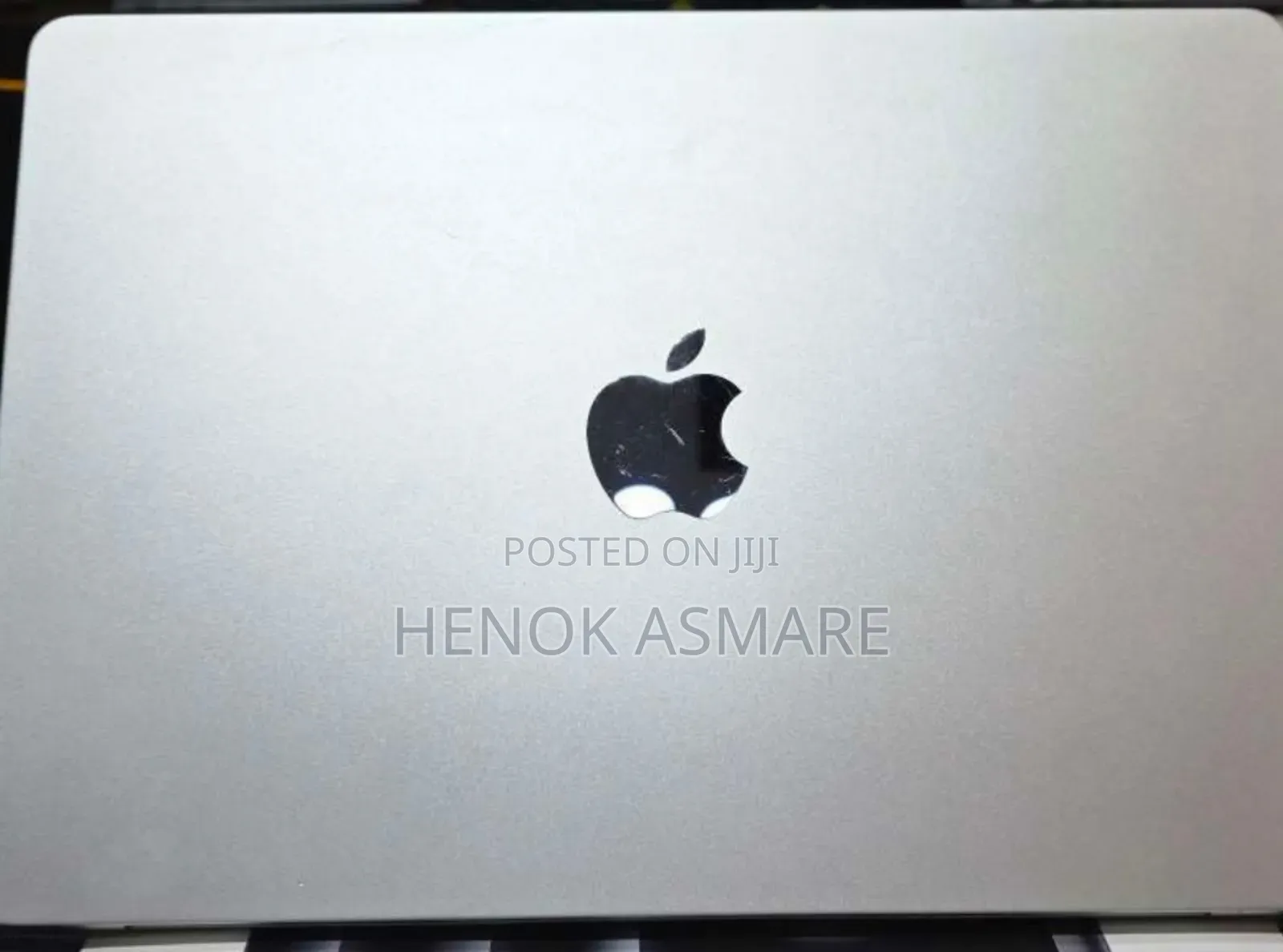 New Laptop Apple MacBook 16GB Apple M2 SSD 256GB