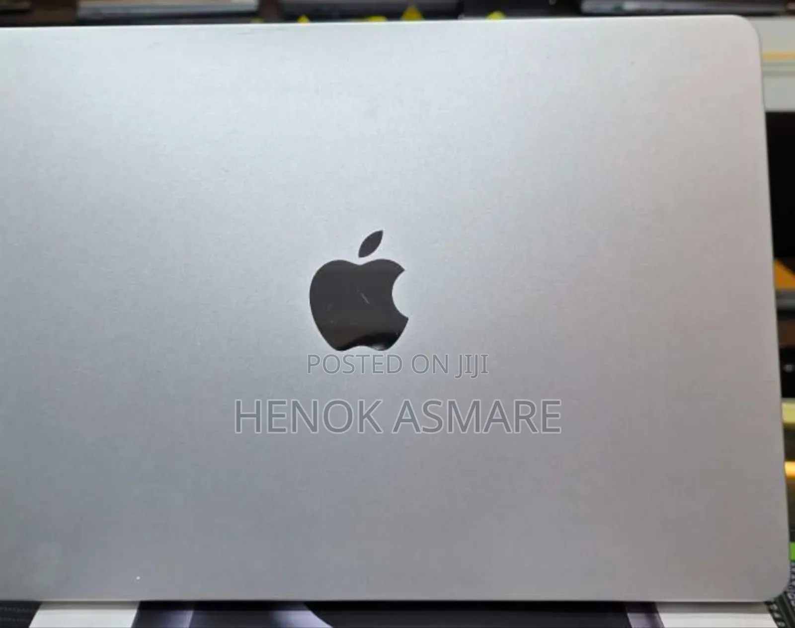 New Laptop Apple MacBook 16GB Apple M2 SSD 256GB