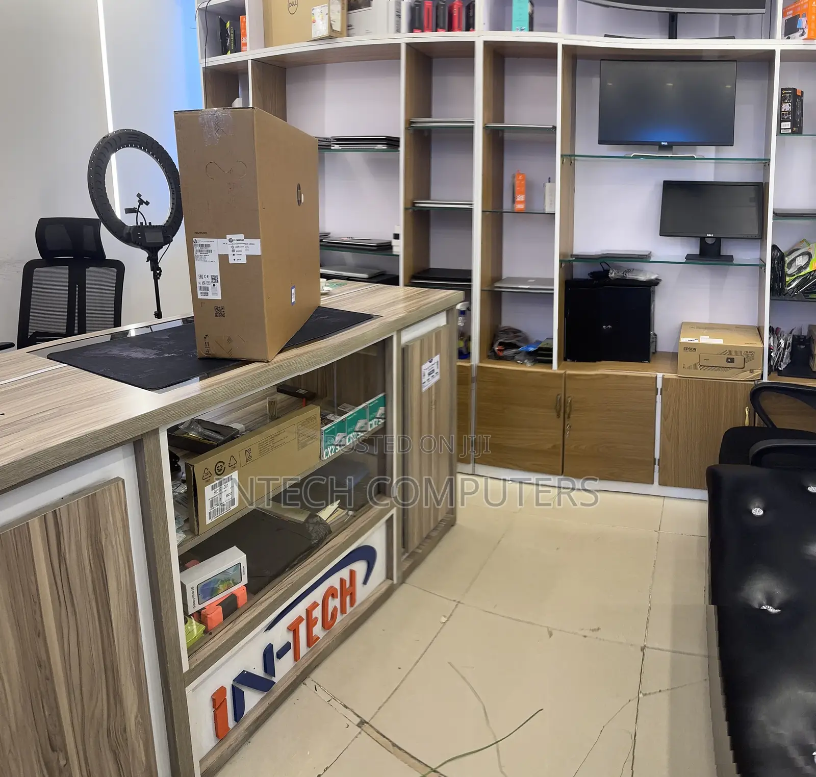 New Desktop Computer HP AiO 27 16GB Intel Core I7 SSD 1T